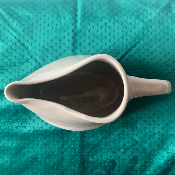 Pitcher - Picture 3 of 6